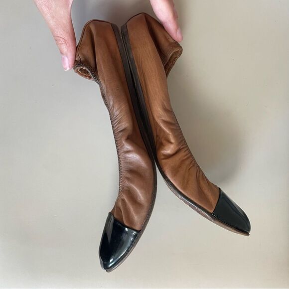 LANVIN Classic Color-block Tan and Black Scrunch Ballet Flat Size 40 - Picture 9 of 10